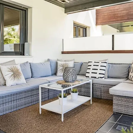 H19 - Hoyo 19 By Roomservices Apartment *